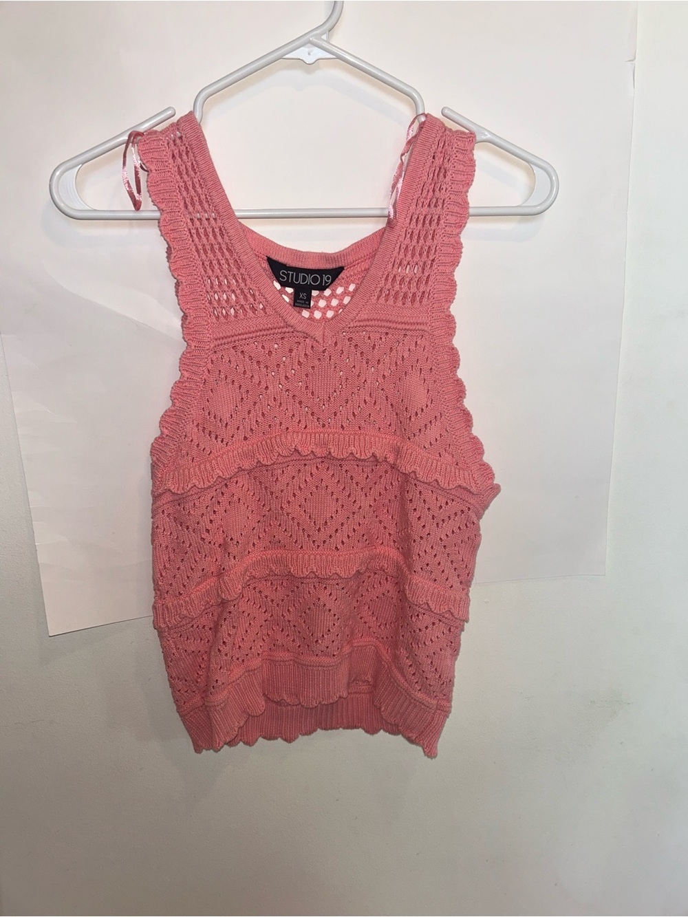 Studio 1940 Coral Pink Knit Tank Top with Crochet Detail